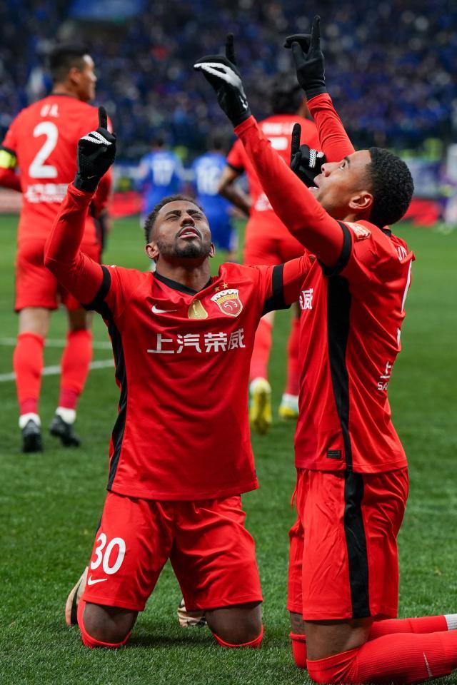 1740190452802035589.jpg mk体育入口-【2025中超巡礼之海港】非常时期有非常策略