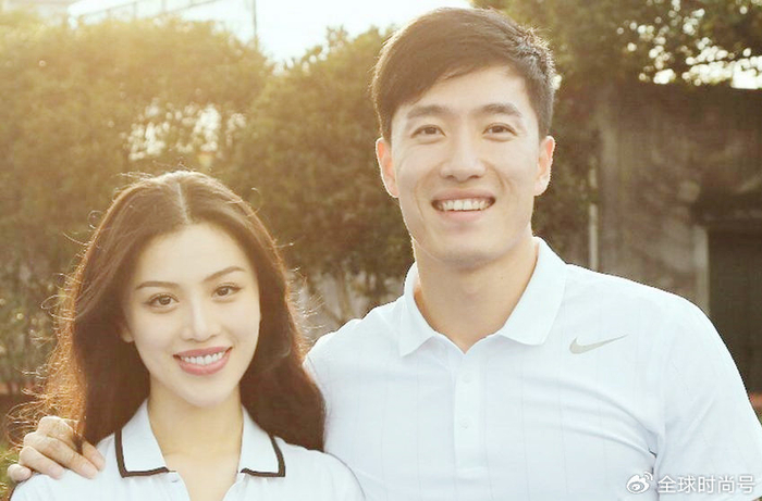 mk体育-身价7亿二婚娶师妹，刘翔爱旅游不创业不奢侈，女友是暗黑休闲风|吴莎|卡通|山河|卫衣|工装_新浪新闻