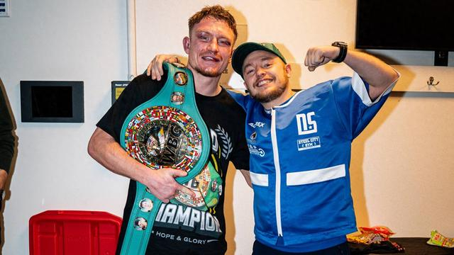 mk体育直播-道尔顿·史密斯：荣耀、质疑者、潜在对手背后的拳坛新章|拳王|WBC|金腰带|马蒂亚斯|比赛_新浪体育_新浪新闻