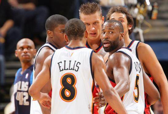 mk体育-16个赛季仅1进季后赛 王朝前勇士曾经历漫长黑暗