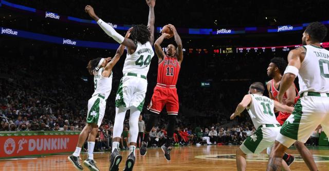 mk体育-末节再遭逆转斯马特开喷！绿军队内氛围日渐微妙