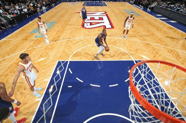 mk体育官网-三节31分导演两波高潮 篮网起伏不定KD稳如磐石